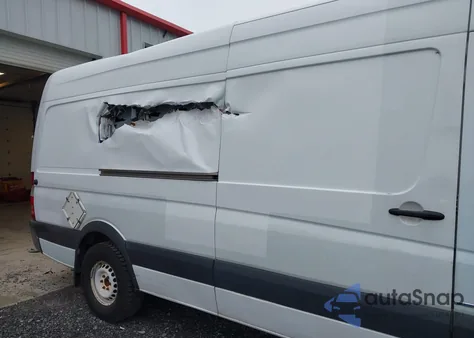 2012 Mercedes-Benz Sprinter 2500 High Roof из США, поврежденный, VIN WD3PE8CB9C5717235